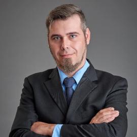 VAHUR VÄLJA