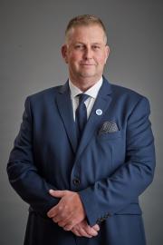 EINAR NERUT
