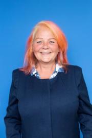 KATRIN NUUTER